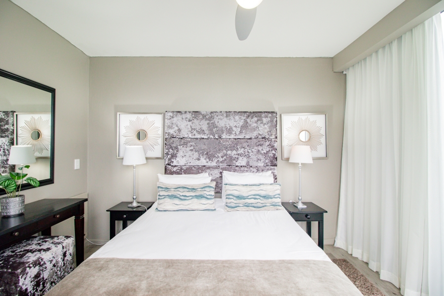 2 Bedroom Property for Sale in Bloubergstrand Western Cape